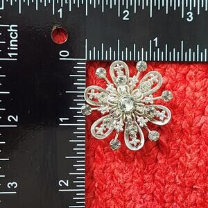 60s Unmarked Brooch / Pin  Silver Tone with Grey Rhinestones